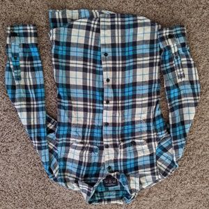 Men's plaid button shirt